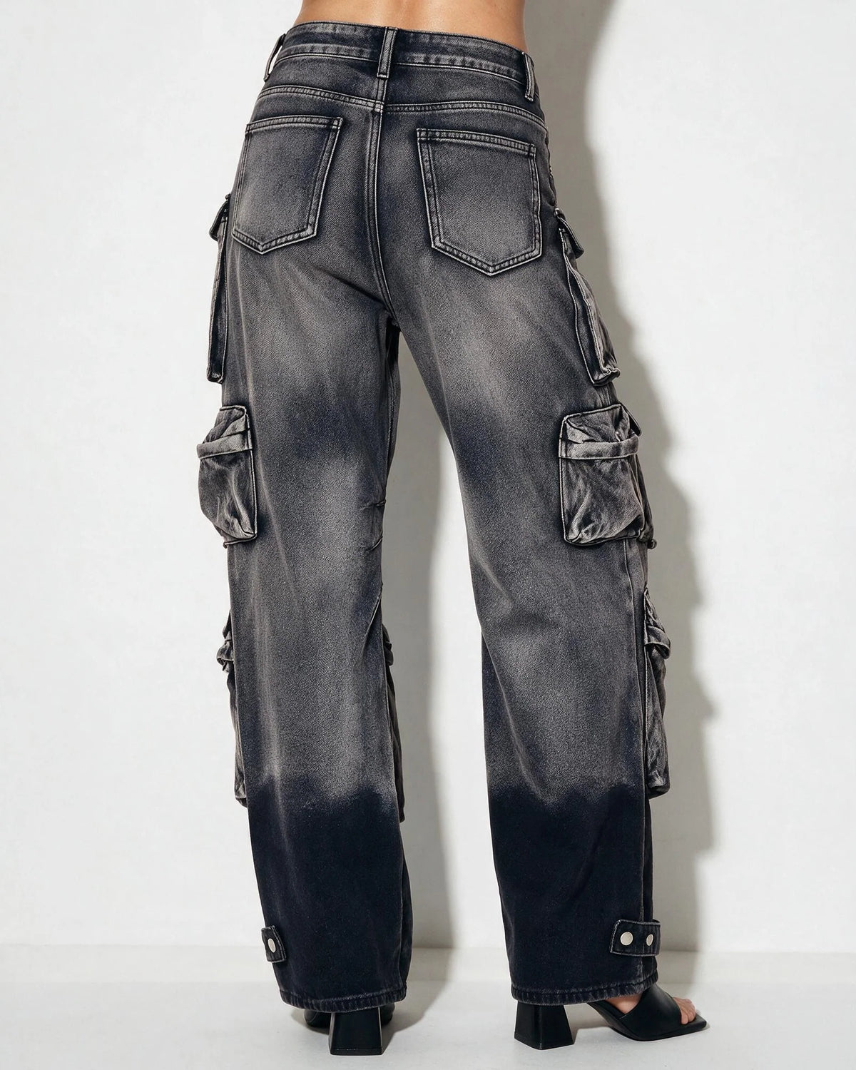 Cotton Denim Wide-Leg Cargo Jeans | Women's Cargo Pants 1