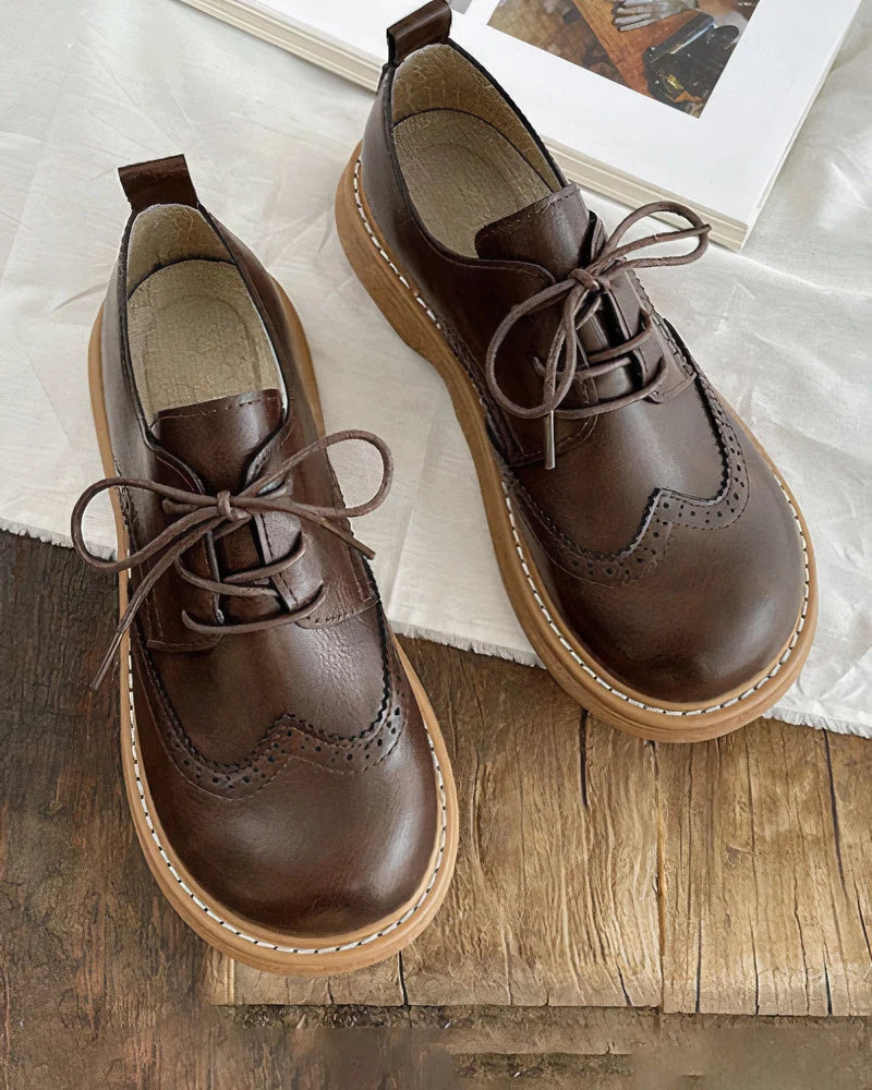 Women's Retro Oxford Shoes | Classic Lace-Up Casual Footwear 1