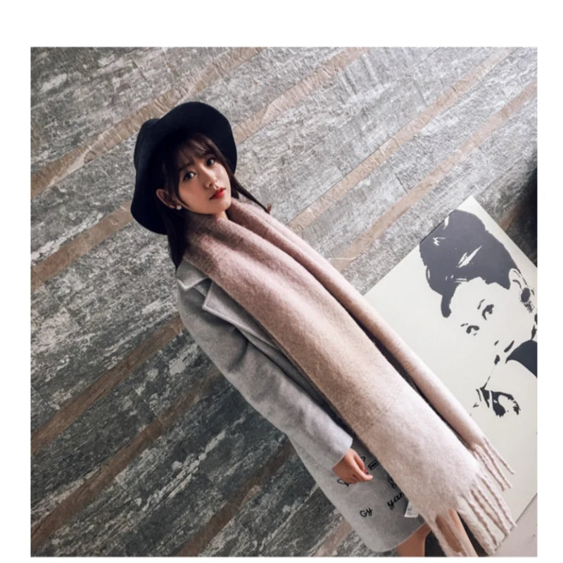 Women's Soft Check Pattern Scarf with Fringe 2